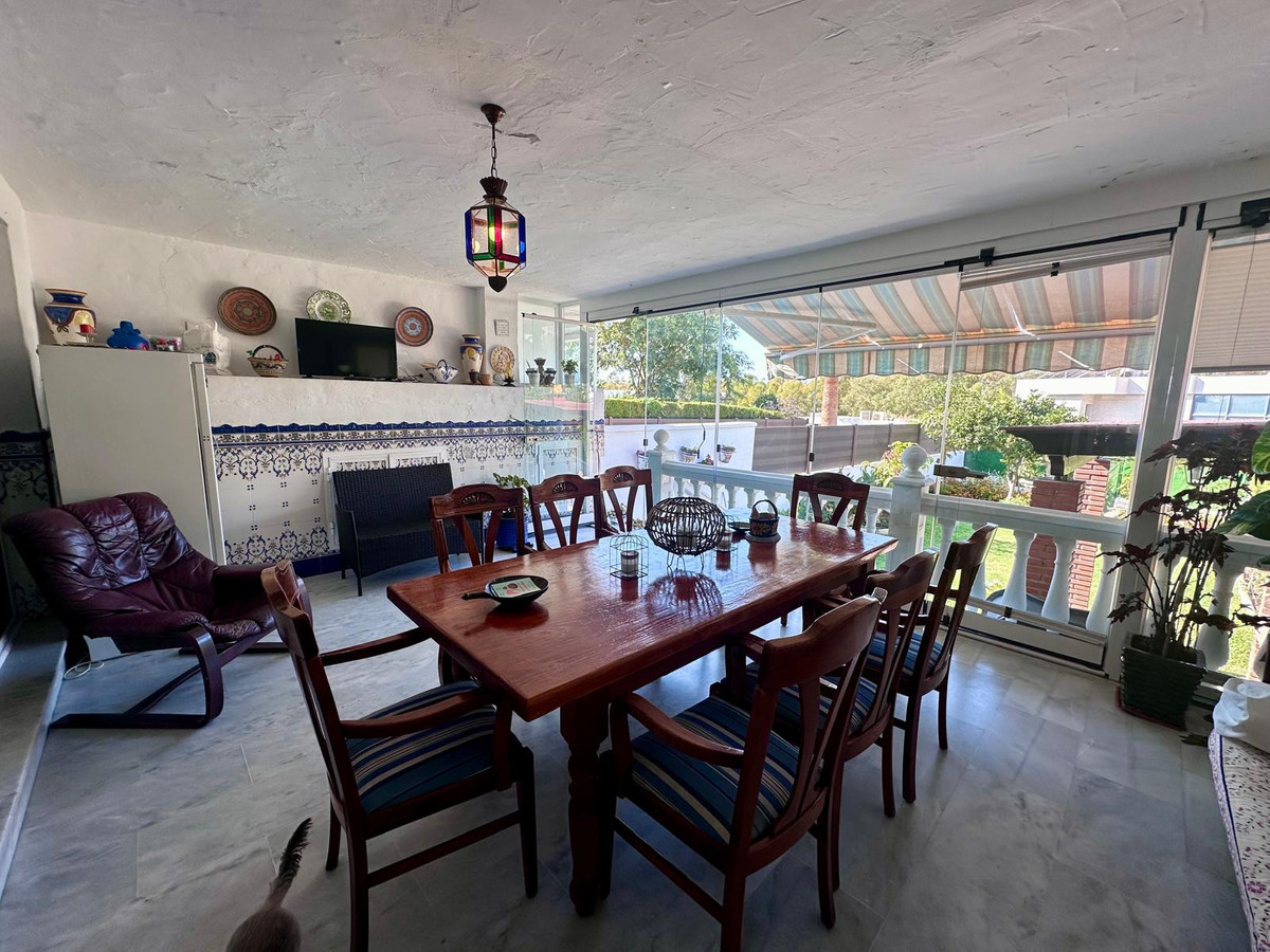 Huis te koop in Estepona | 4 slaapkamers H5255902