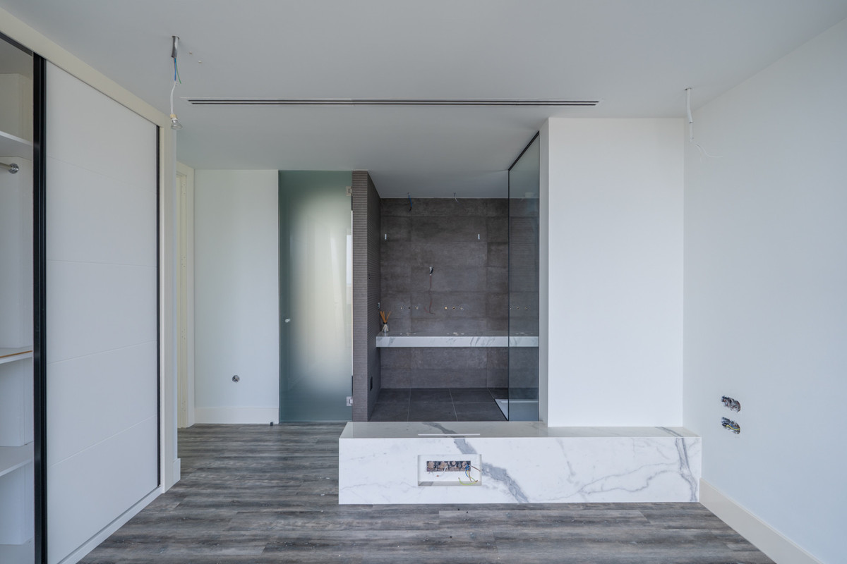 Huis te koop in Estepona | 3 slaapkamers H5256199