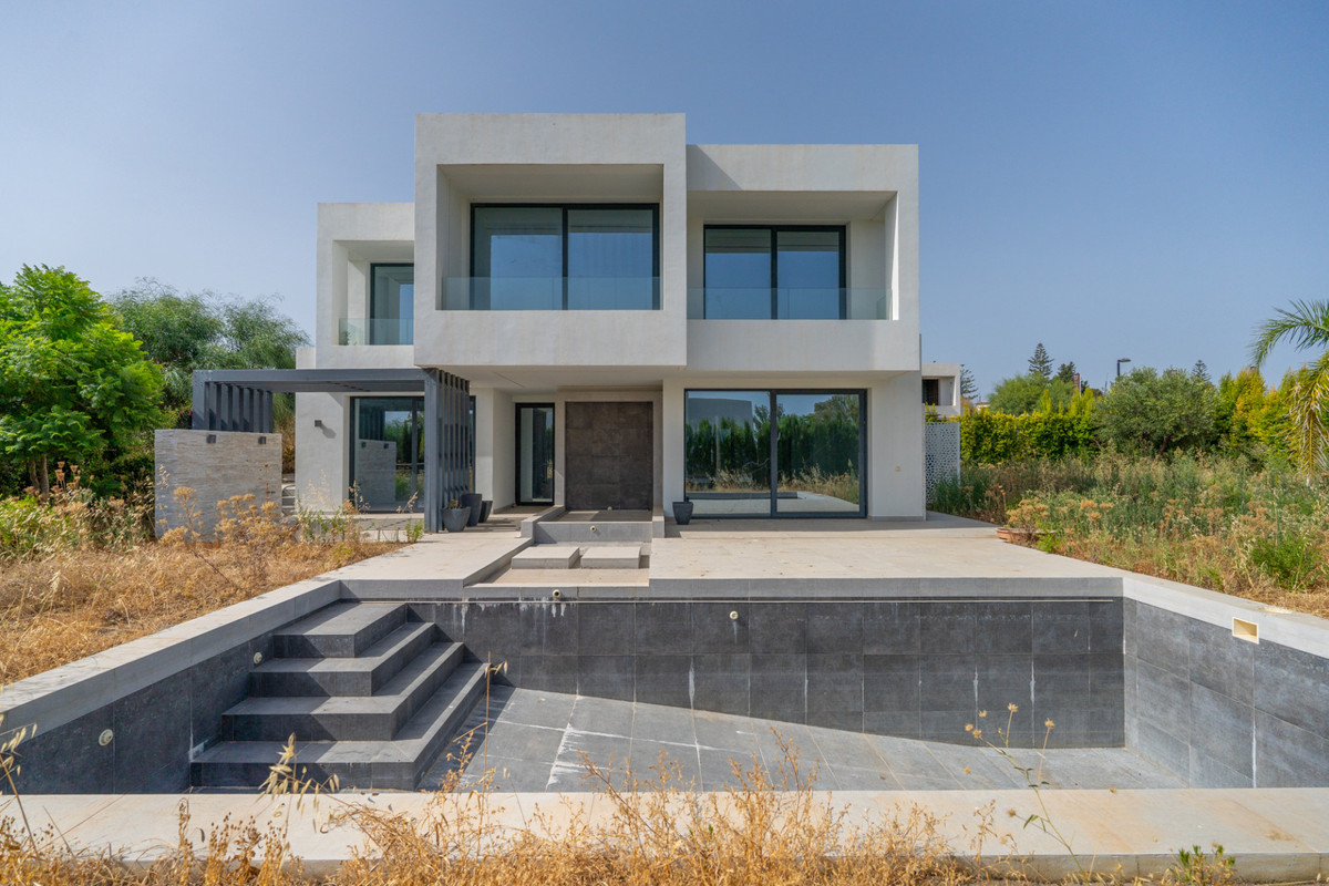 Huis te koop in Estepona | 3 slaapkamers H5256199