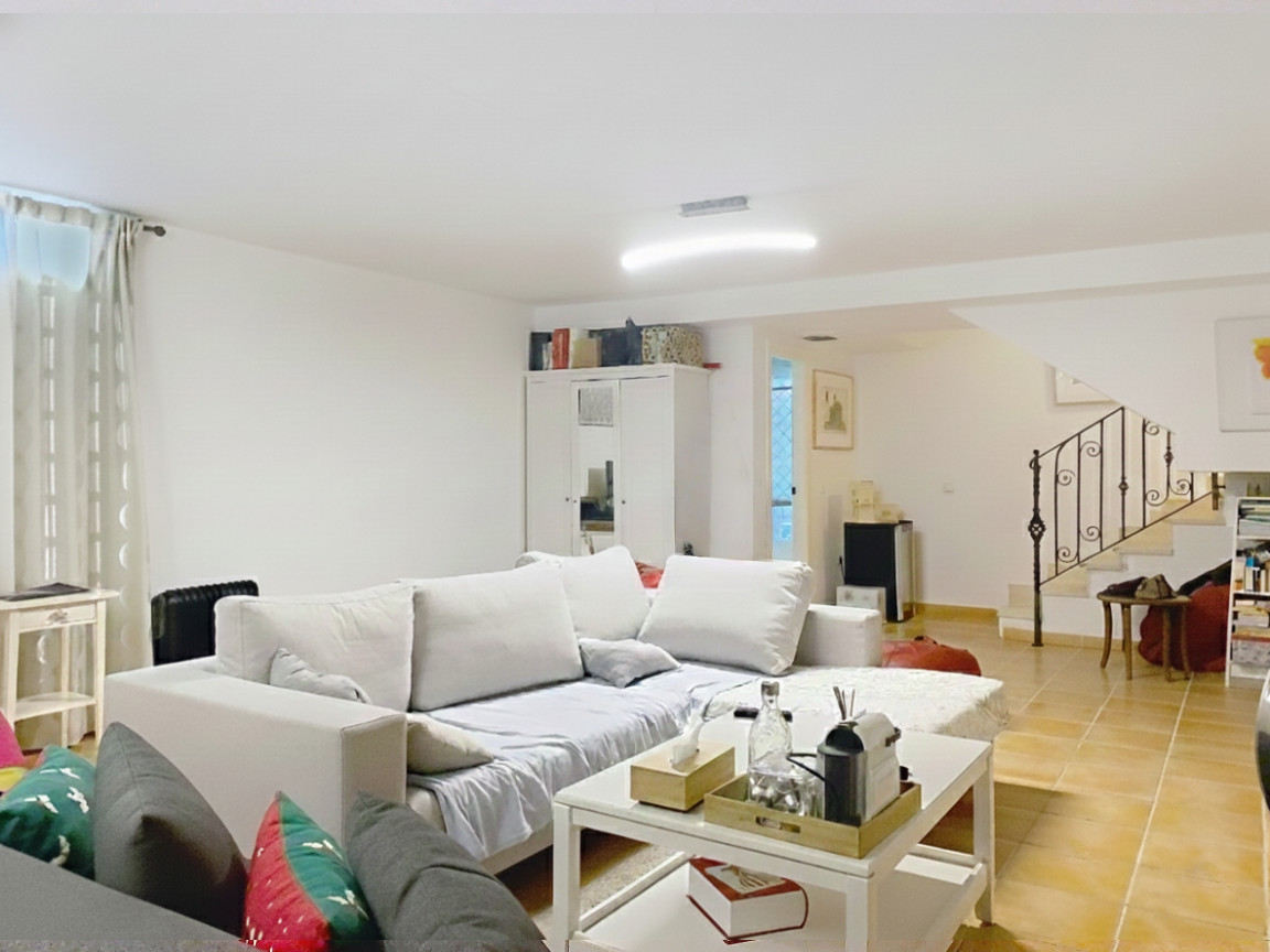 Property main view 40