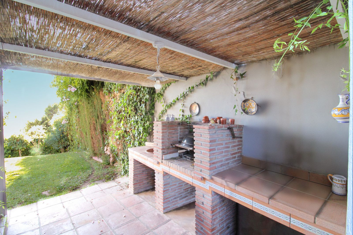 Huis te koop in Estepona | 6 slaapkamers H5261095