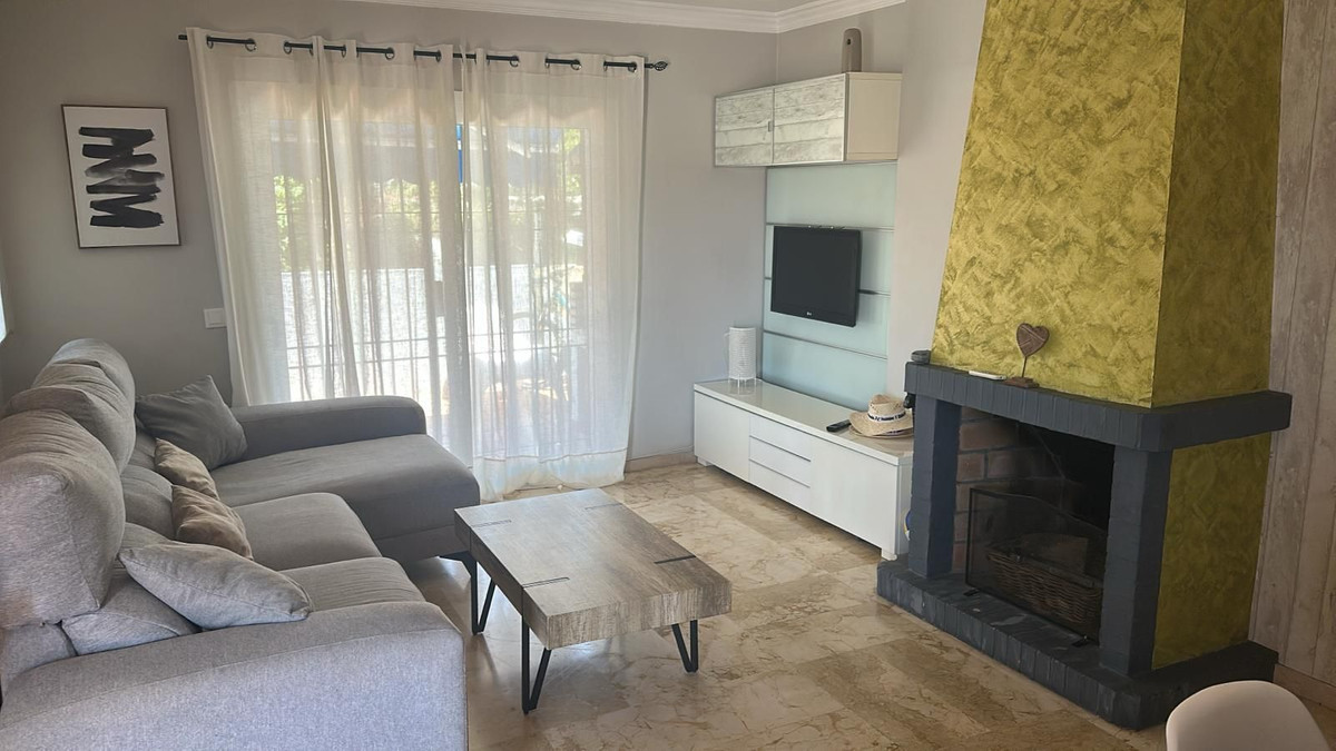 Huis te koop in Estepona | 2 slaapkamers H5265913