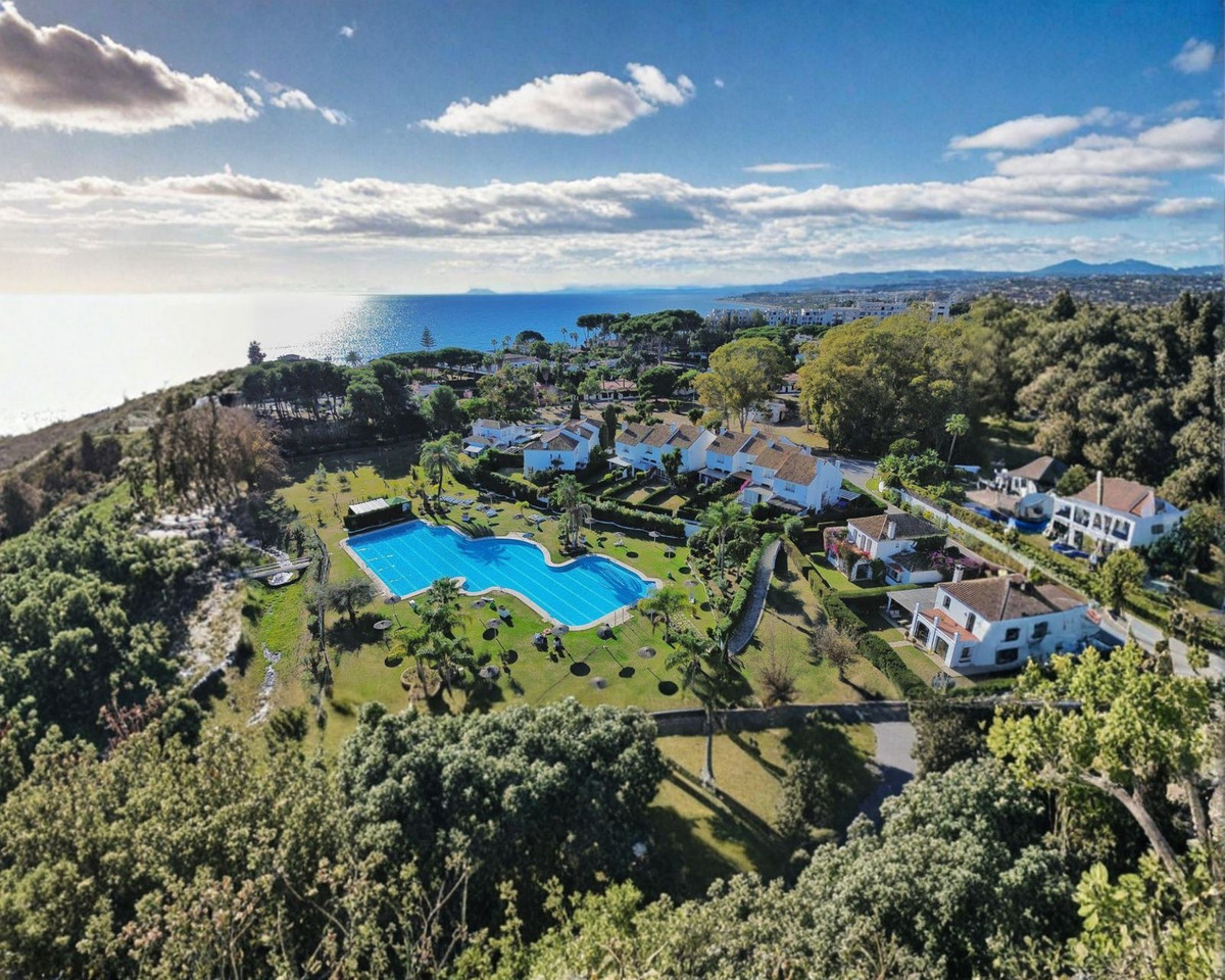 Huis te koop in Estepona | 2 slaapkamers H5265913