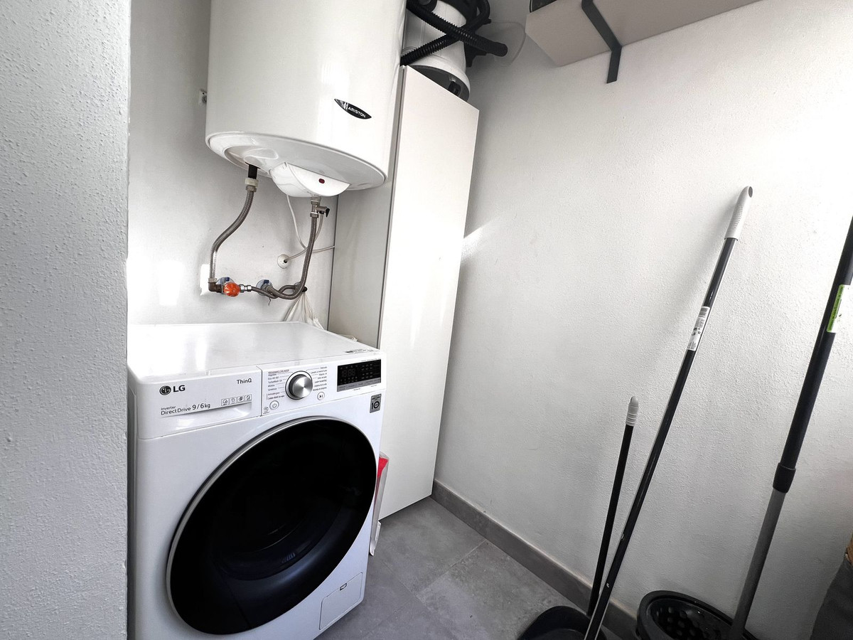 Appartement te koop in Estepona | 4 slaapkamers H5266237