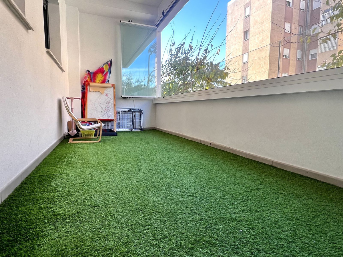 Appartement te koop in Estepona | 4 slaapkamers H5266237