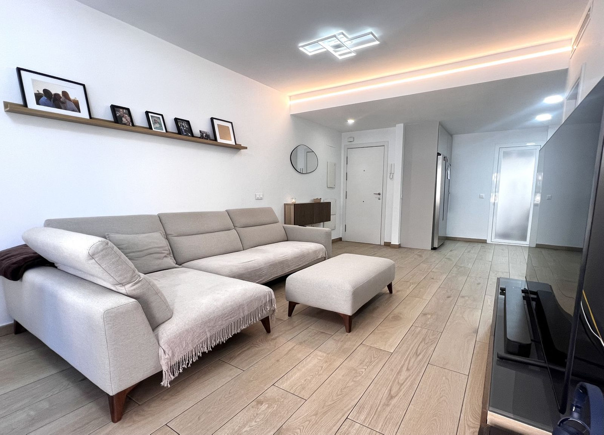 Appartement te koop in Estepona | 4 slaapkamers H5266237