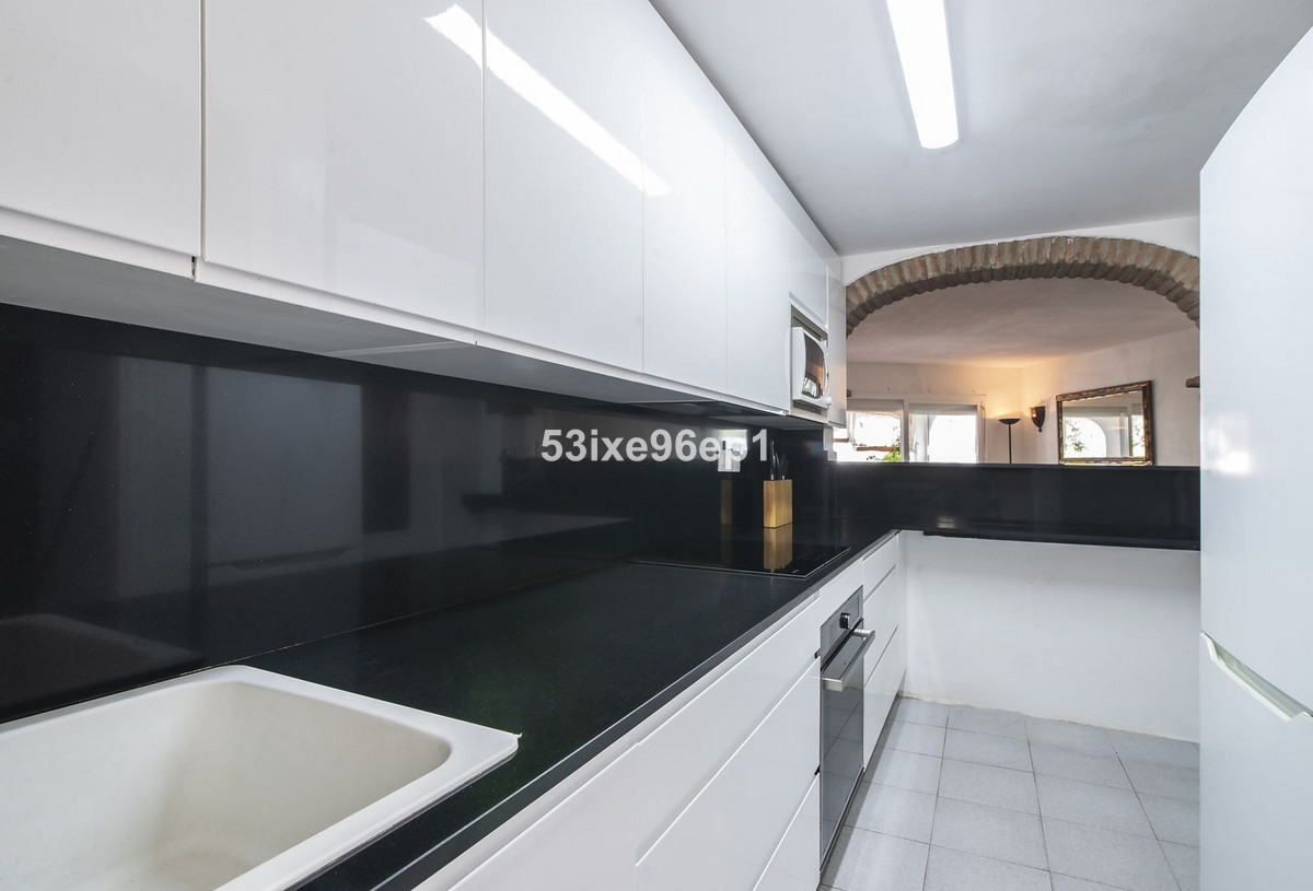 Huis te koop in Estepona | 3 slaapkamers H5271442