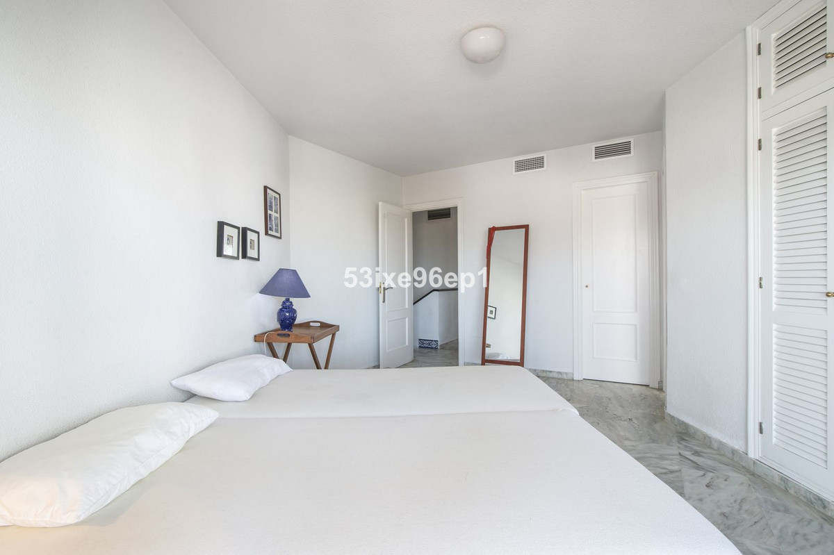 Huis te koop in Estepona | 3 slaapkamers H5271442