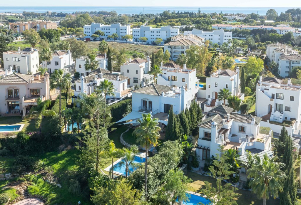 Huis te koop in Estepona | 4 slaapkamers H5272825