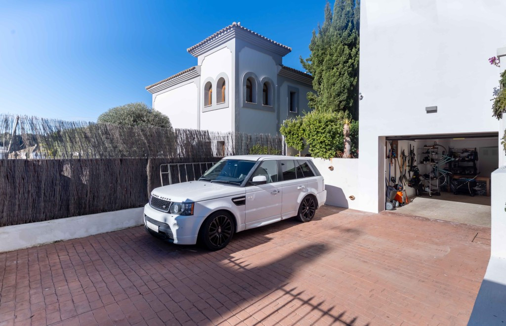 Huis te koop in Estepona | 4 slaapkamers H5272825