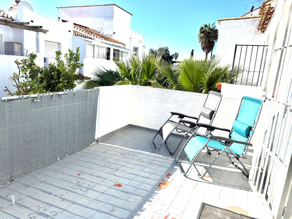 Huis te koop in Estepona | 3 slaapkamers H5274559