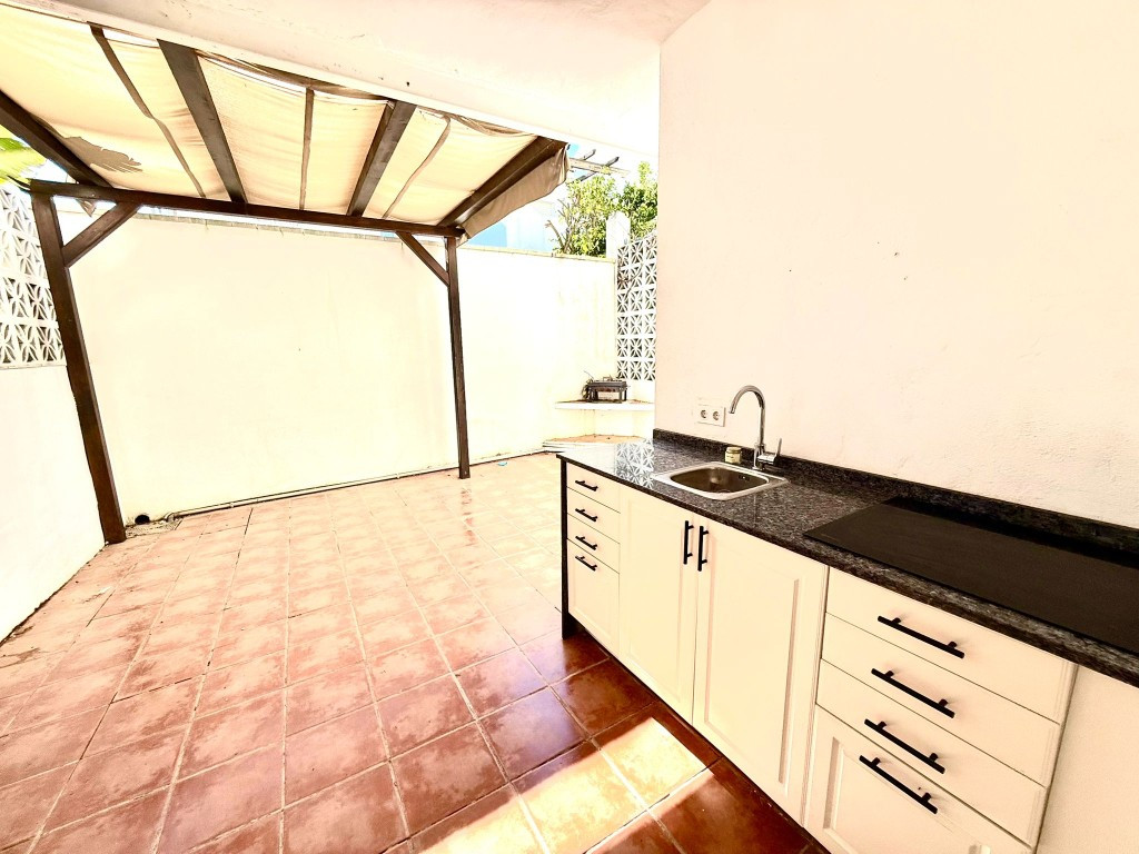 Huis te koop in Estepona | 3 slaapkamers H5274559