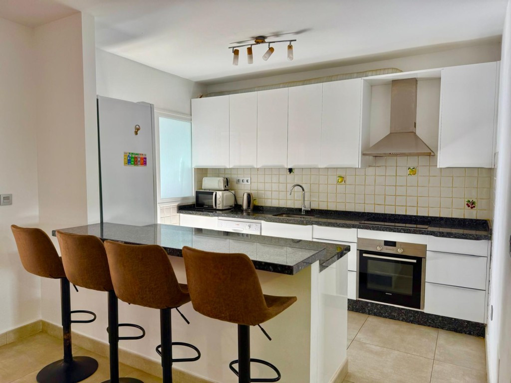 Huis te koop in Estepona | 3 slaapkamers H5274559