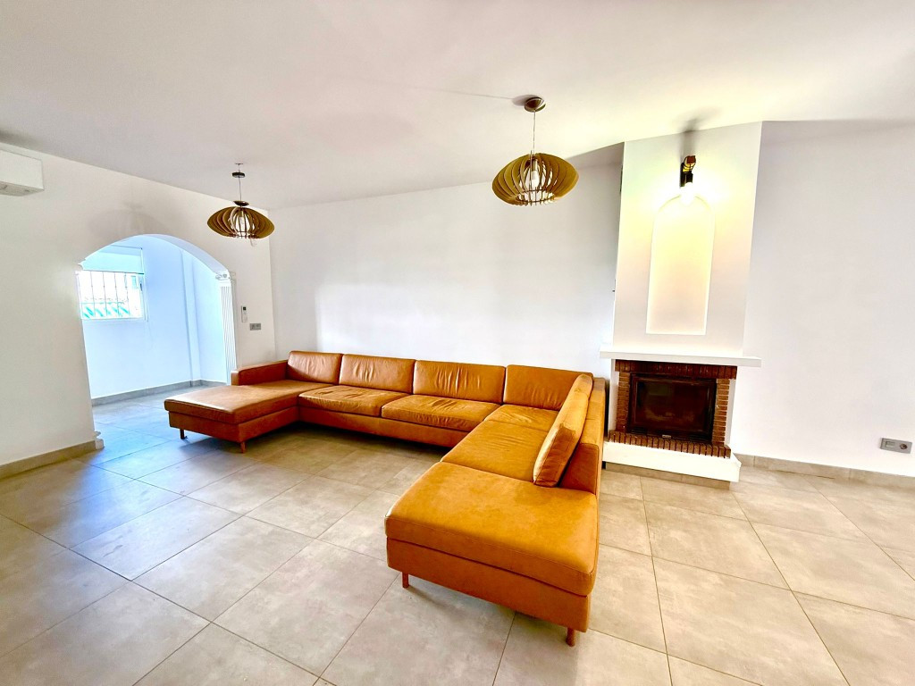 Huis te koop in Estepona | 3 slaapkamers H5274559