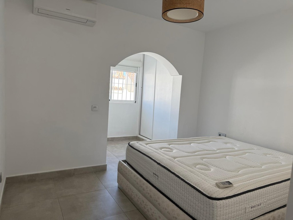 Huis te koop in Estepona | 3 slaapkamers H5274559