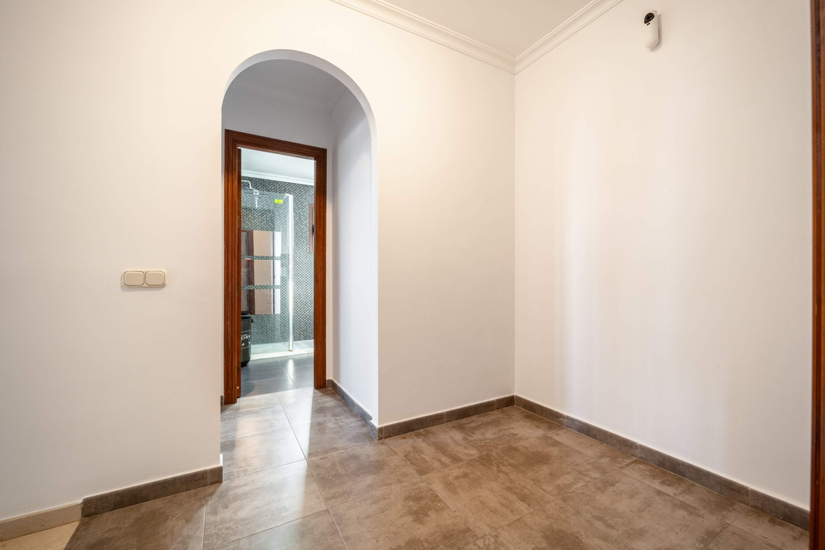 Huis te koop in Estepona | 3 slaapkamers H5274613