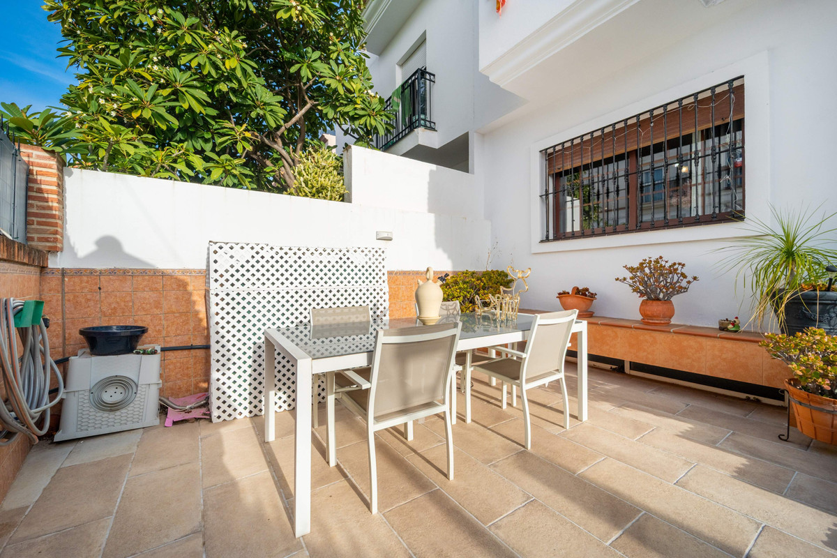 Huis te koop in Estepona | 3 slaapkamers H5274613