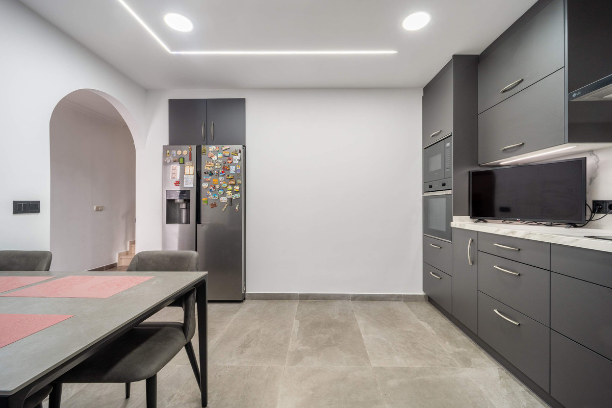 Huis te koop in Estepona | 3 slaapkamers H5274613