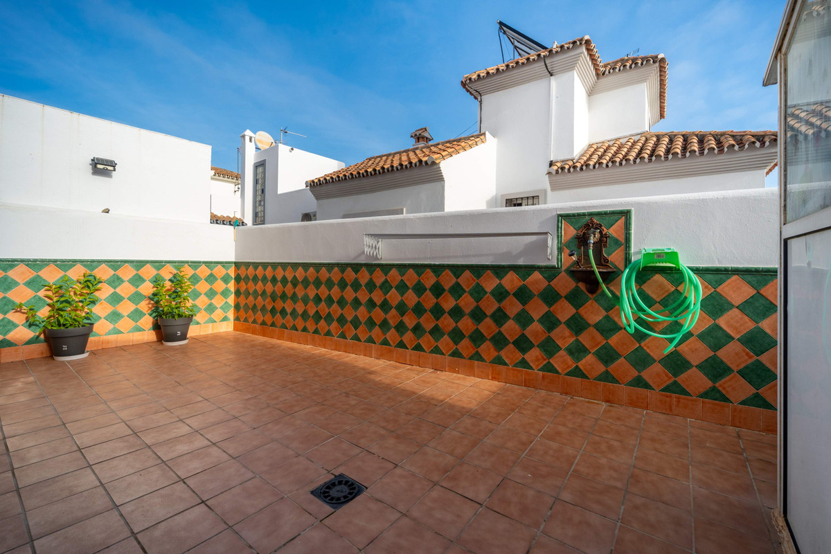 Huis te koop in Estepona | 3 slaapkamers H5274613