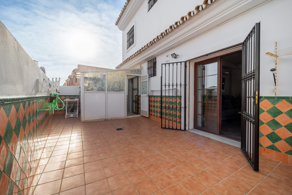 Huis te koop in Estepona | 3 slaapkamers H5274613