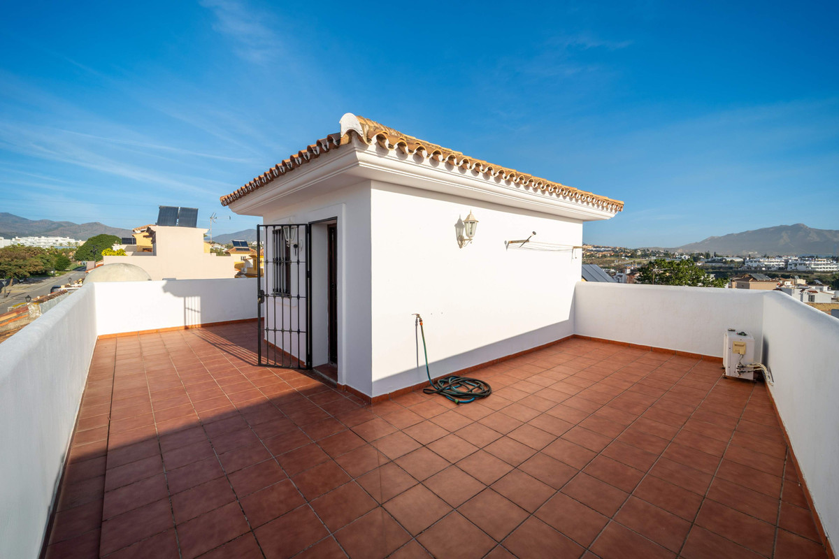 Huis te koop in Estepona | 3 slaapkamers H5274613