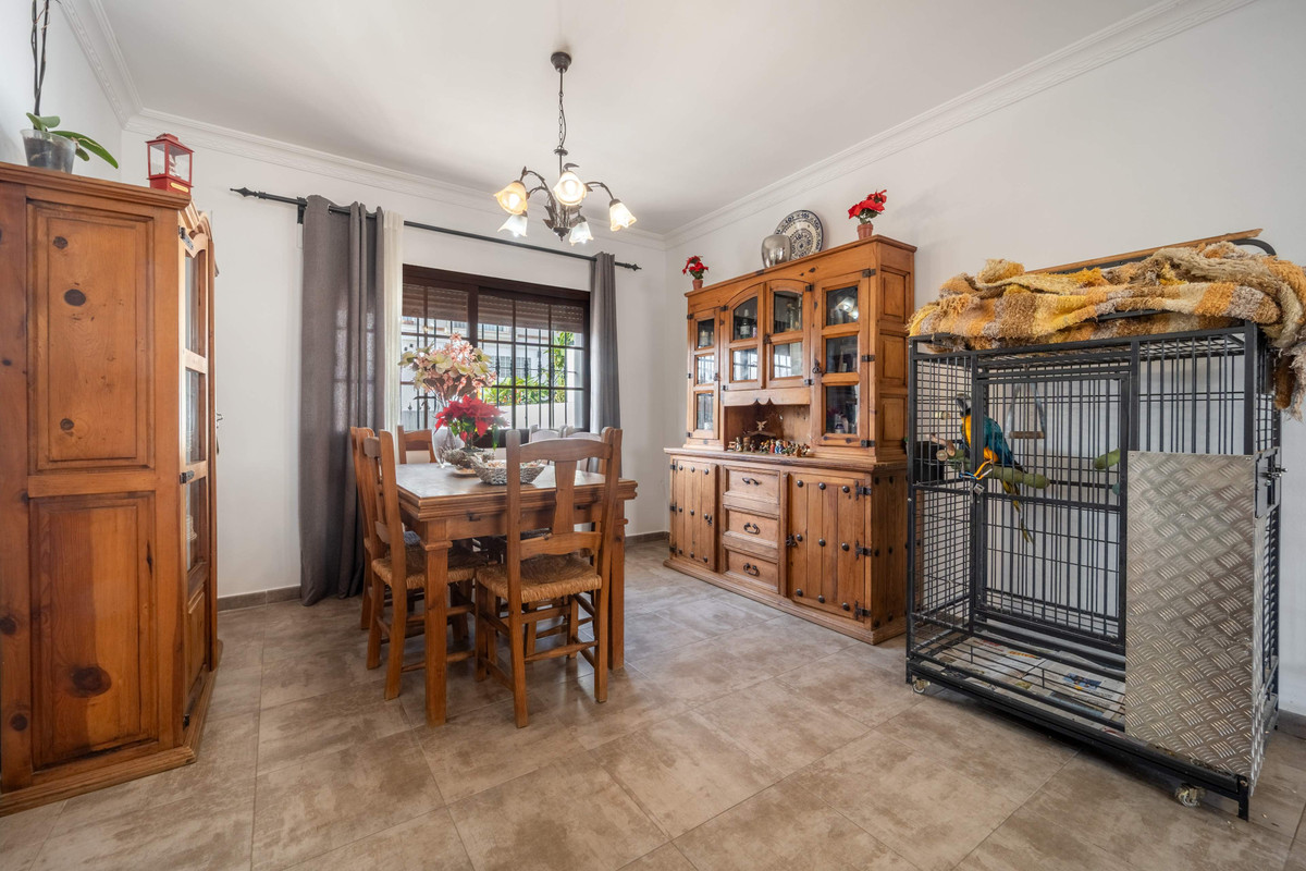 Huis te koop in Estepona | 3 slaapkamers H5274613