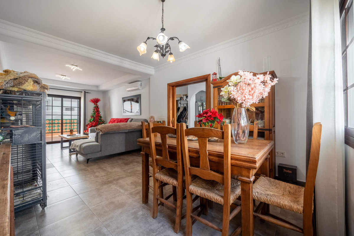 Huis te koop in Estepona | 3 slaapkamers H5274613