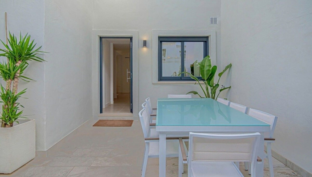 Huis te koop in Estepona | 3 slaapkamers H5274847