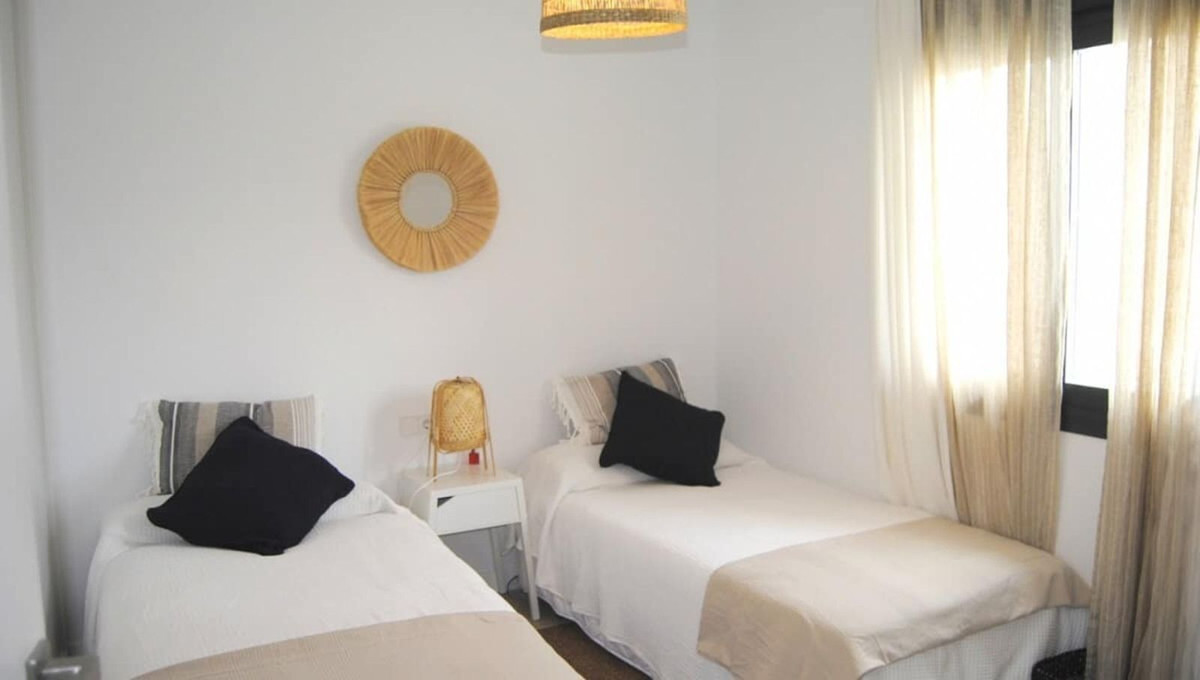 Huis te koop in Estepona | 3 slaapkamers H5274847