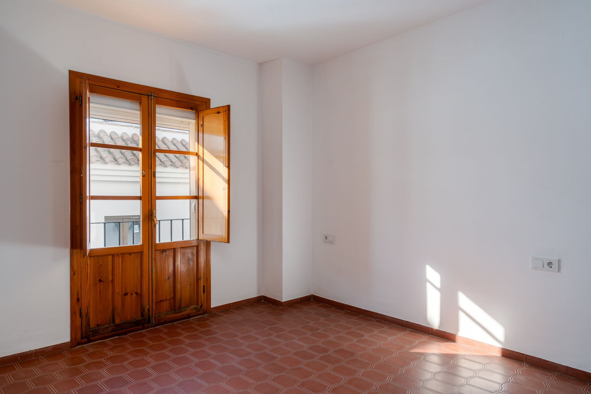 Huis te koop in Estepona | 5 slaapkamers H5274853