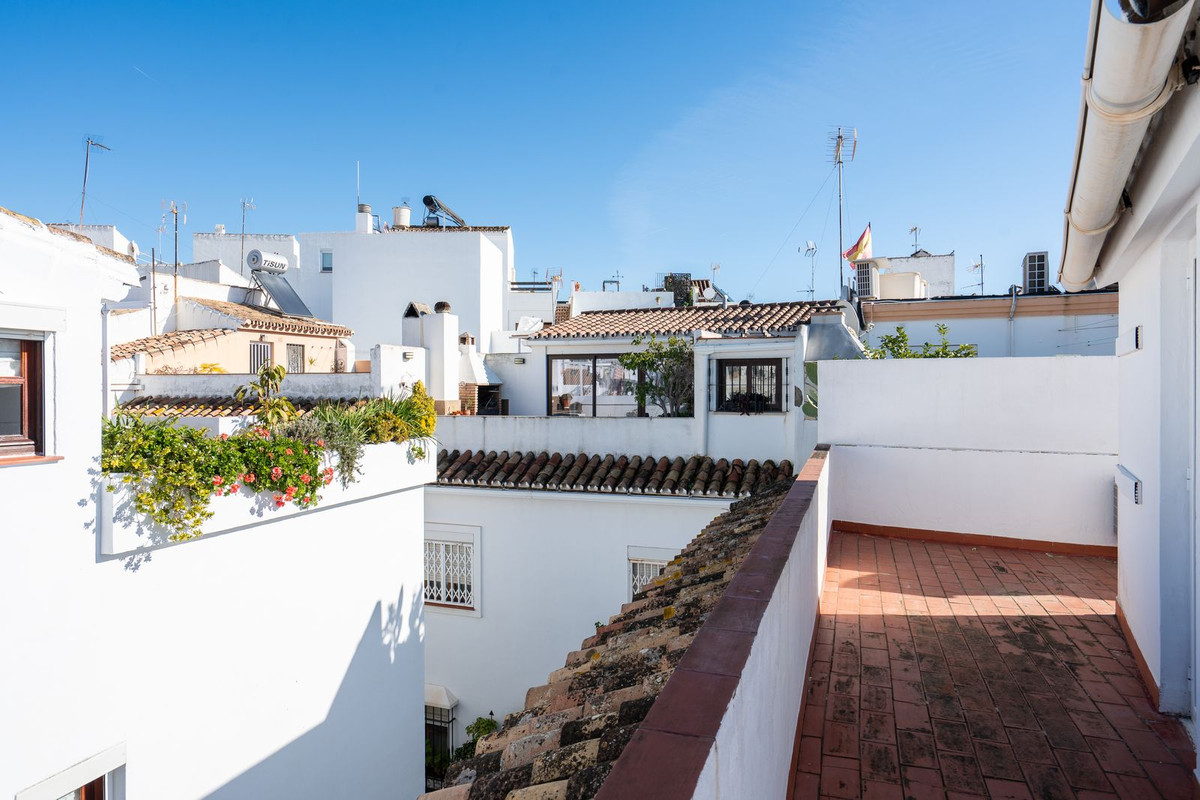 Huis te koop in Estepona | 5 slaapkamers H5274853