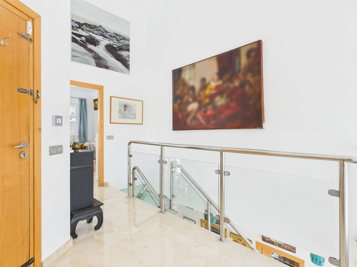 Huis te koop in Estepona | 4 slaapkamers H5286406