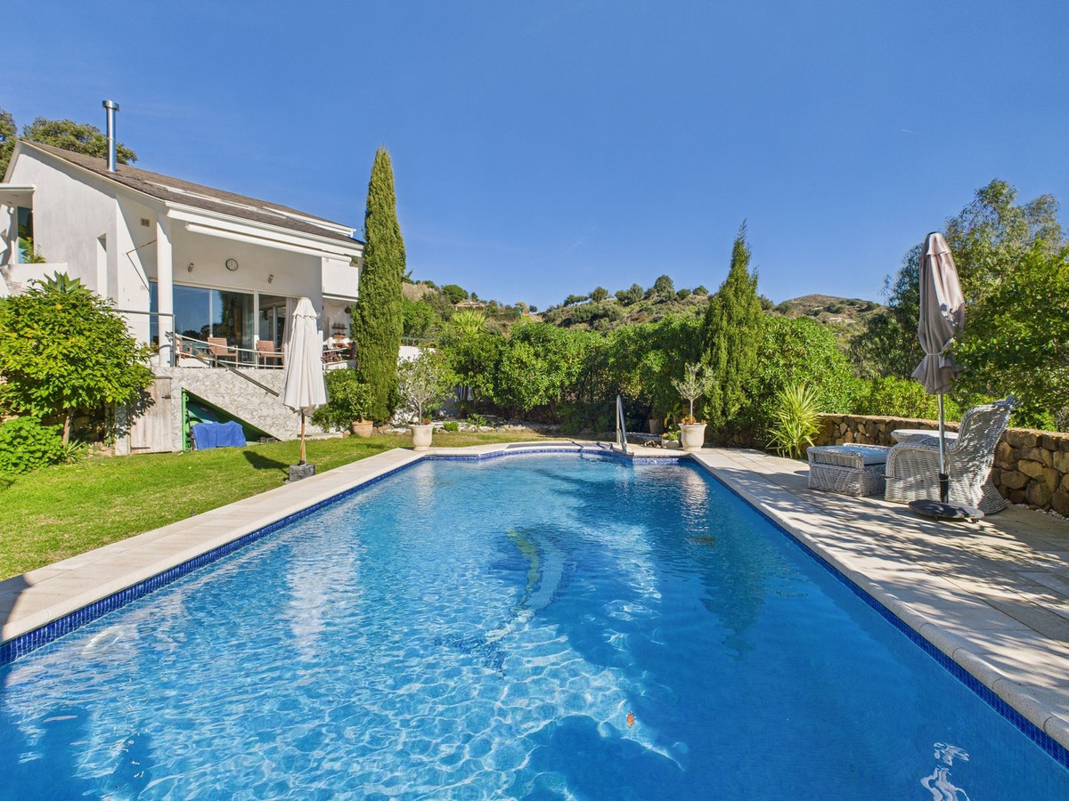 Huis te koop in Estepona | 4 slaapkamers H5286406