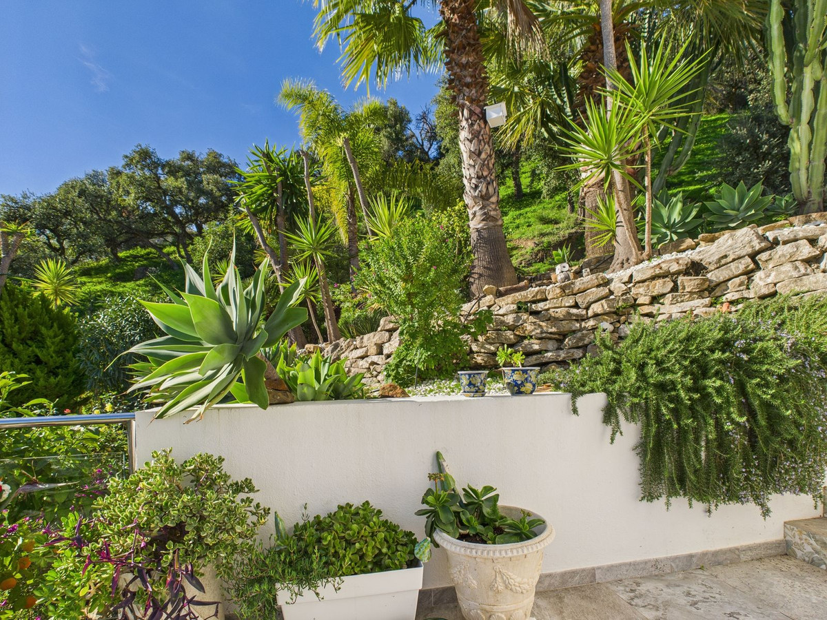 Huis te koop in Estepona | 4 slaapkamers H5286406