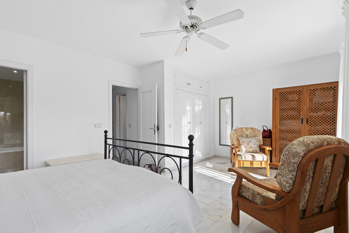 Huis te koop in Estepona | 3 slaapkamers H5286643