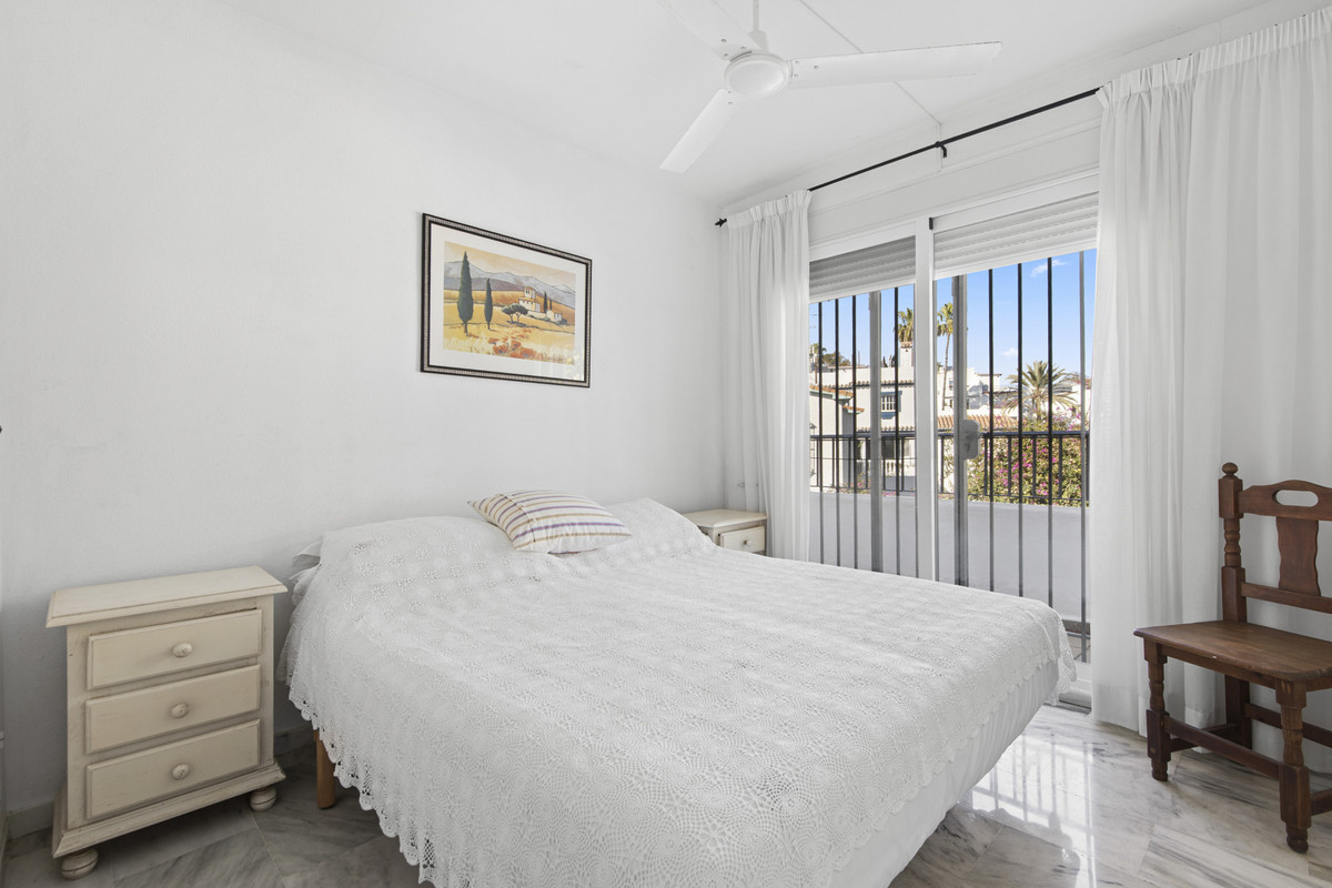 Huis te koop in Estepona | 3 slaapkamers H5286643