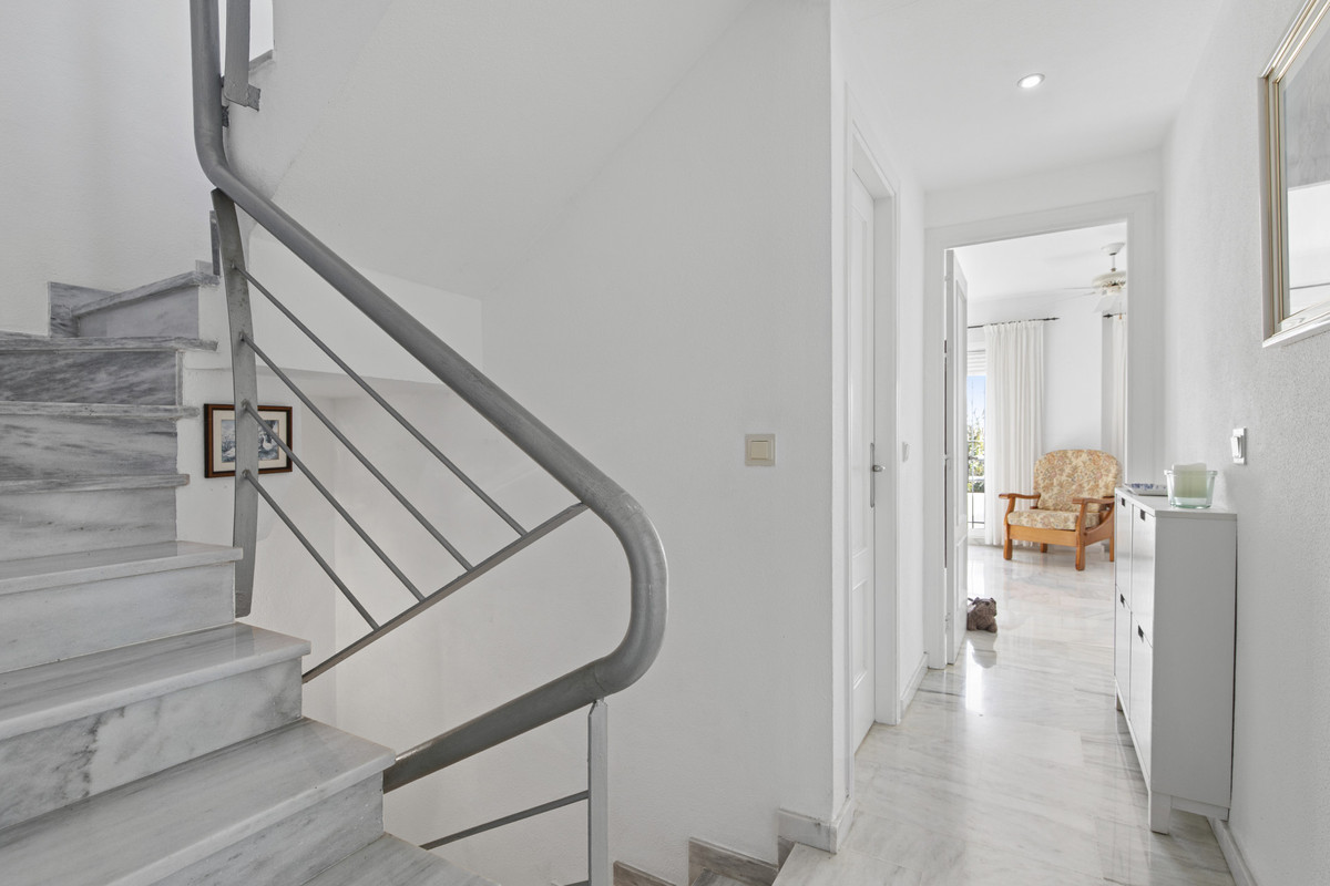 Huis te koop in Estepona | 3 slaapkamers H5286643