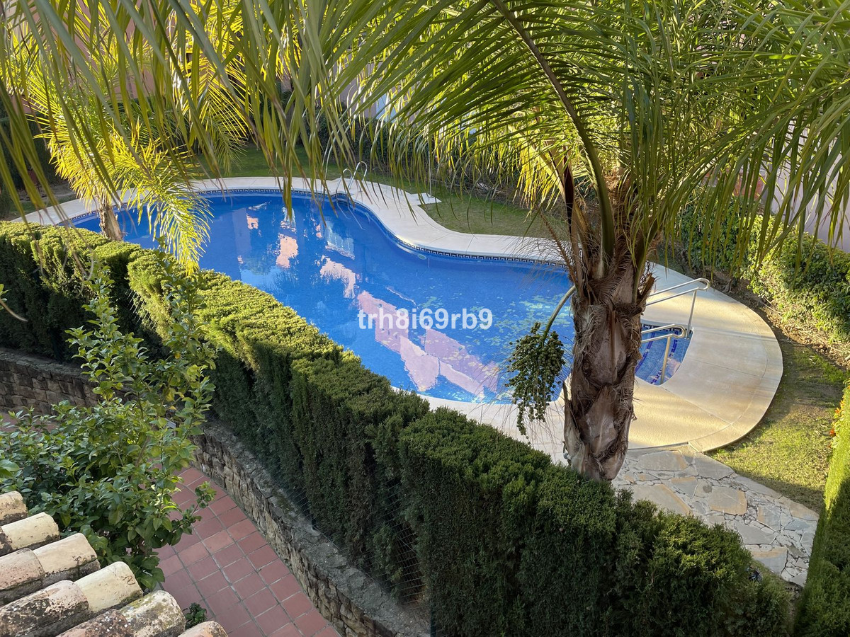 Huis te koop in Estepona | 3 slaapkamers H5287768