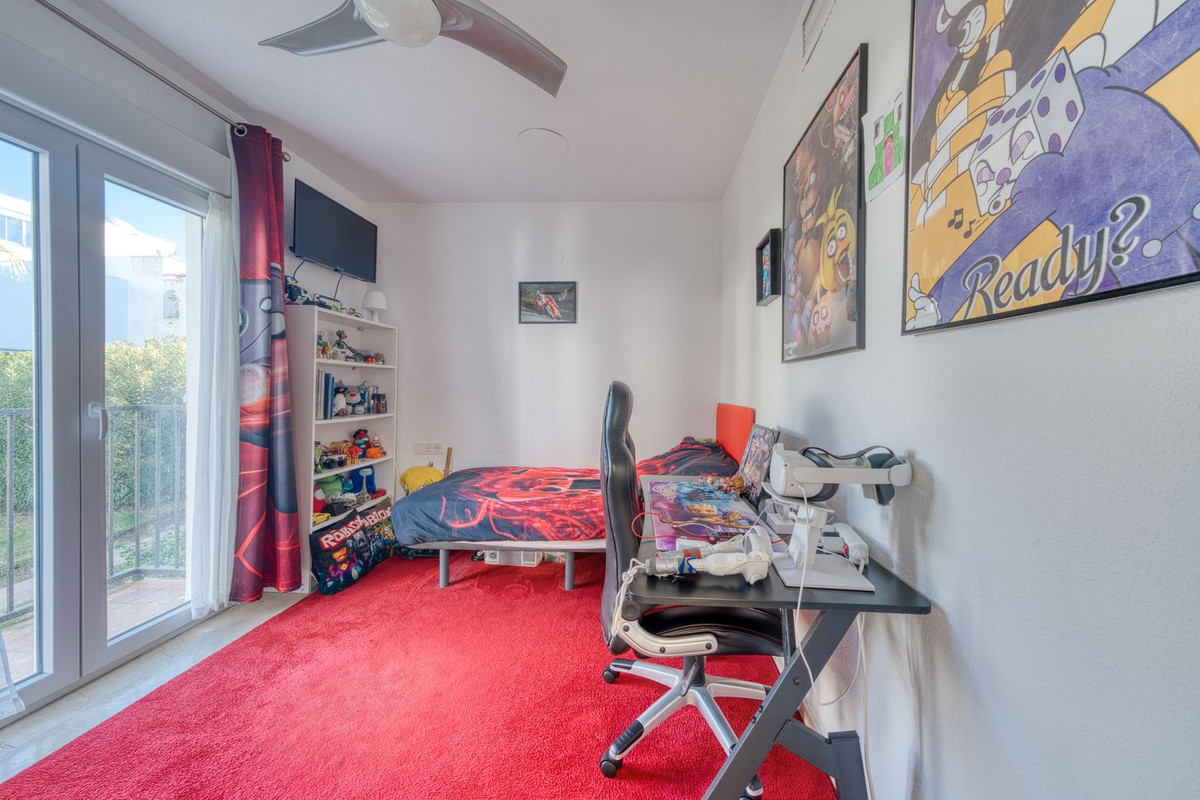 Huis te koop in Estepona | 3 slaapkamers H5291908