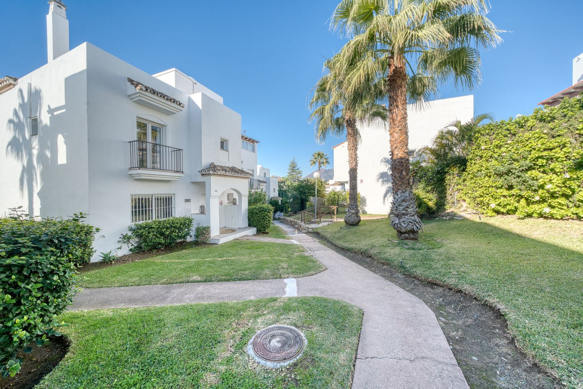 Huis te koop in Estepona | 3 slaapkamers H5291908