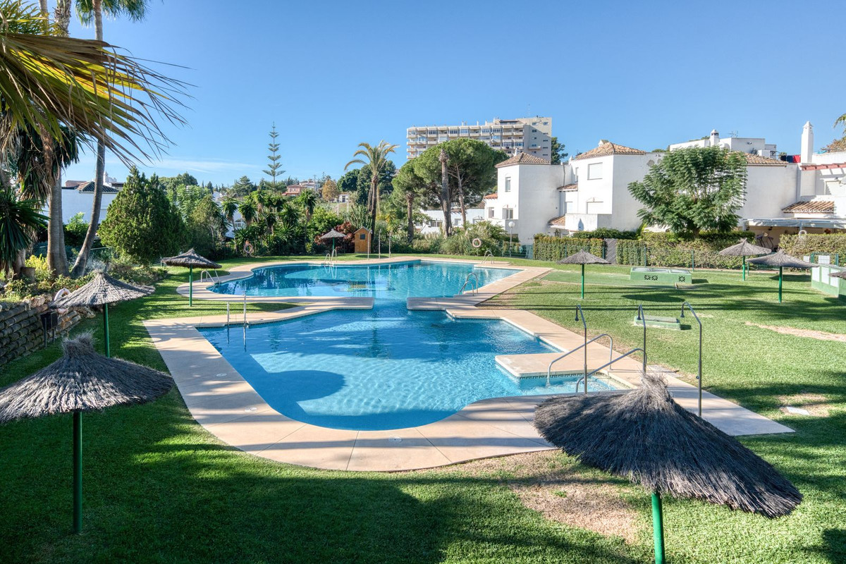 Huis te koop in Estepona | 3 slaapkamers H5291908