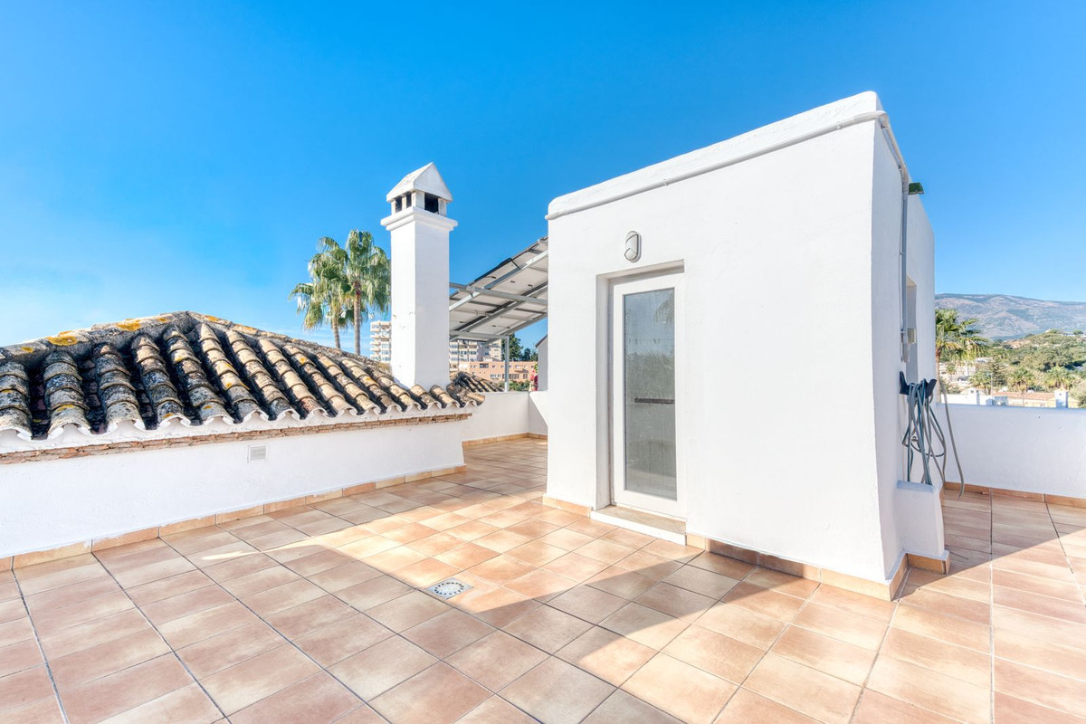 Huis te koop in Estepona | 3 slaapkamers H5291908