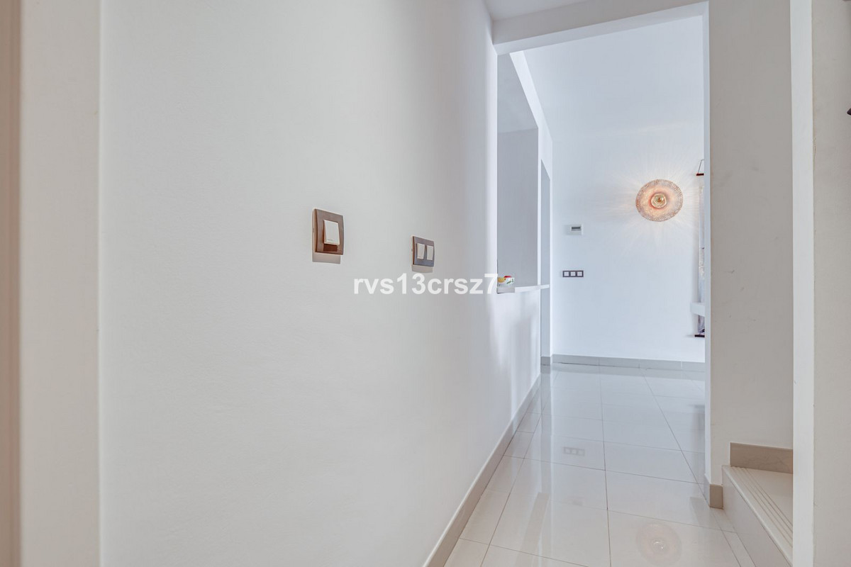 Appartement te koop in Estepona | 3 slaapkamers H5294653