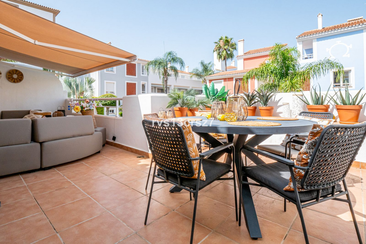 Appartement te koop in Estepona | 3 slaapkamers H5294653
