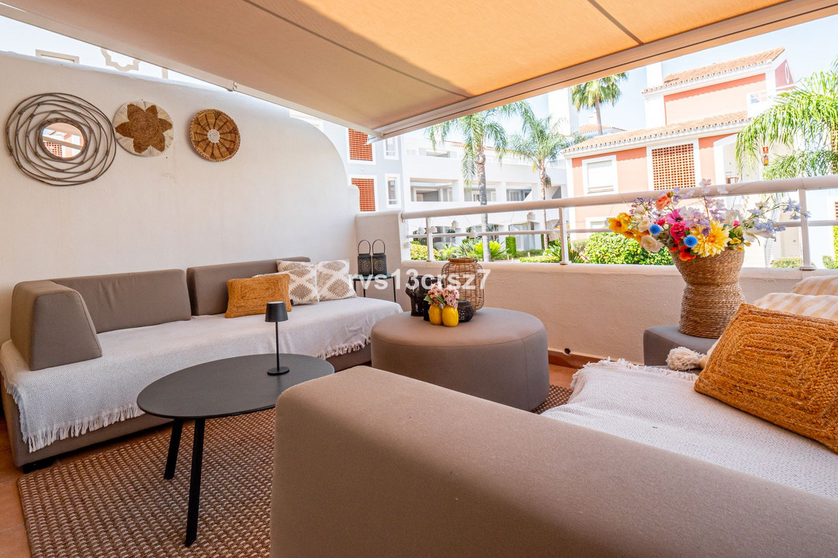 Appartement te koop in Estepona | 3 slaapkamers H5294653