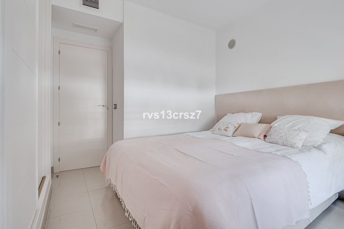 Appartement te koop in Estepona | 3 slaapkamers H5294653
