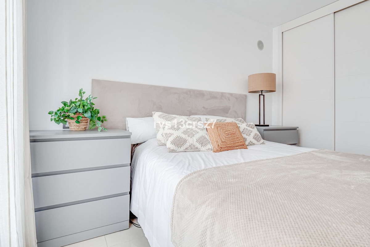 Appartement te koop in Estepona | 3 slaapkamers H5294653