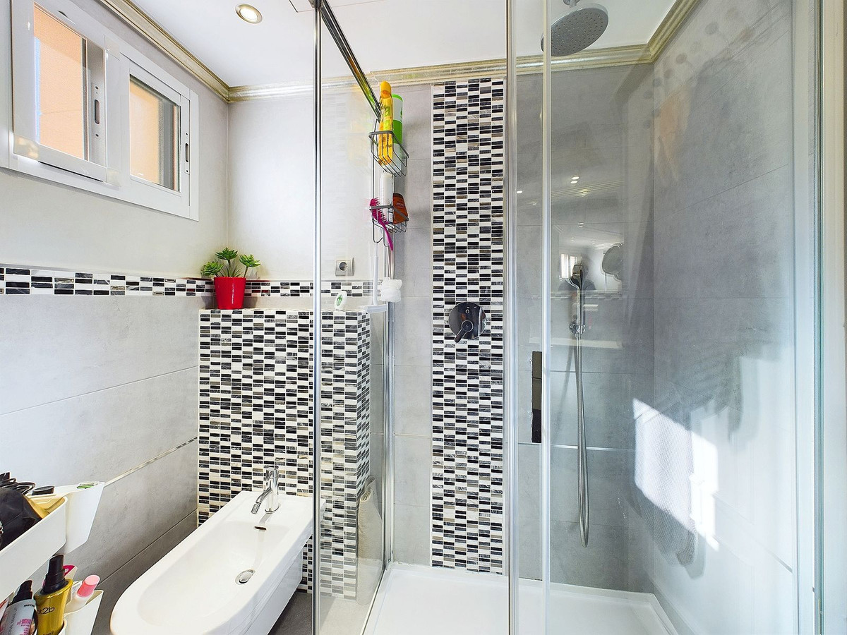 Penthouse te koop in Estepona | 3 slaapkamers H5294770