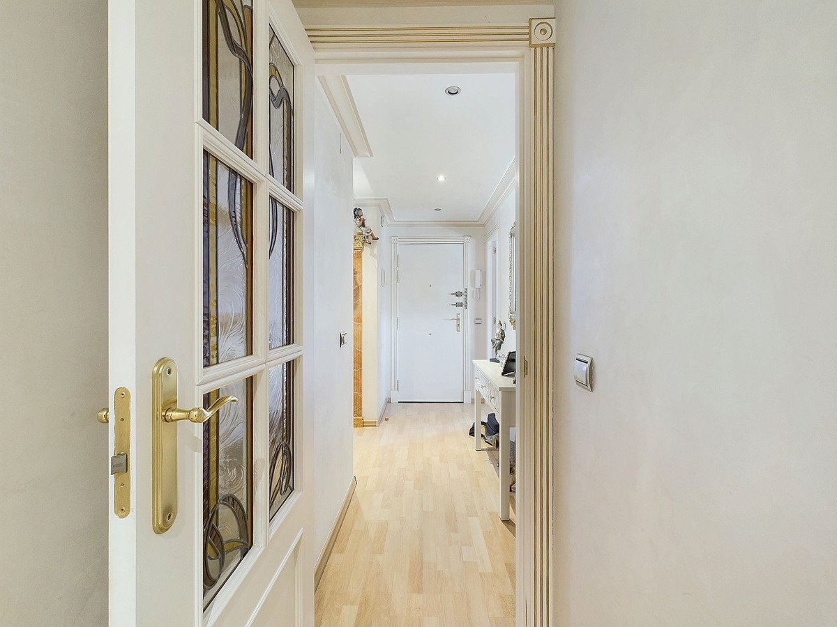 Penthouse te koop in Estepona | 3 slaapkamers H5294770