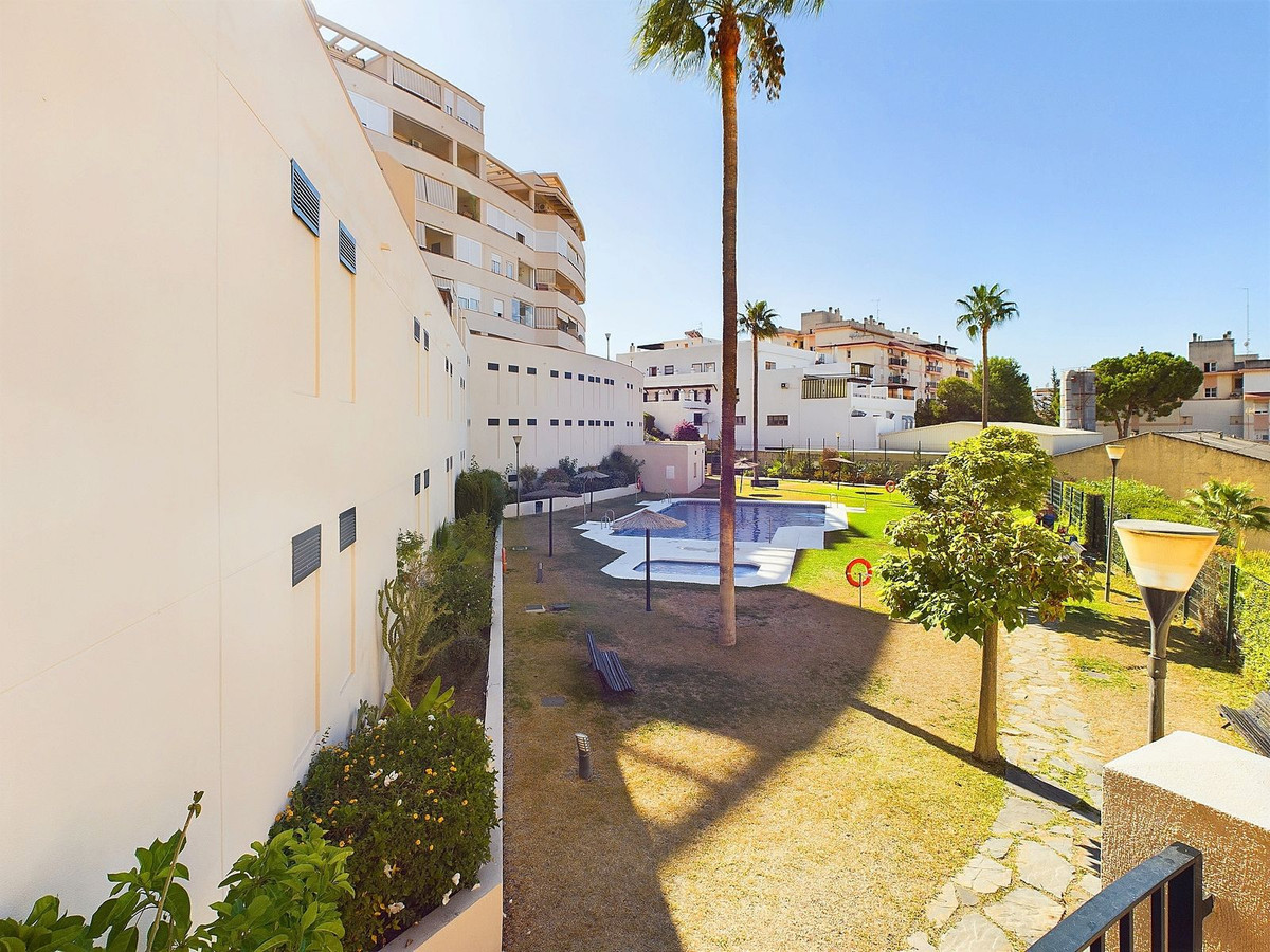 Penthouse te koop in Estepona | 3 slaapkamers H5294770